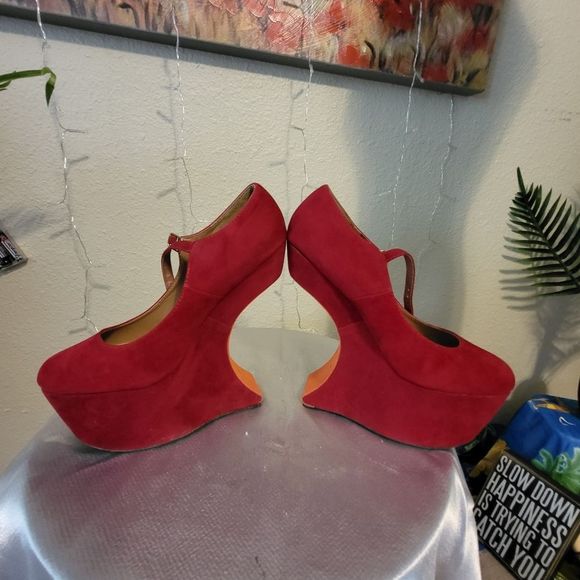 Red AND ORANGE HEELS - Picture 2 of 5